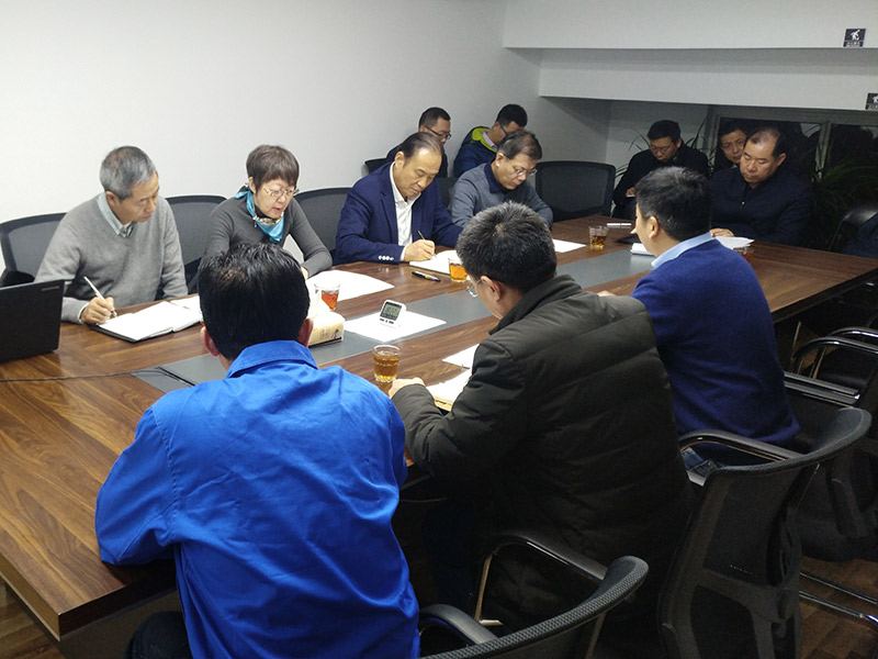 西安市政府領(lǐng)導(dǎo)蒞臨萬(wàn)威帶來(lái)節(jié)日問(wèn)候