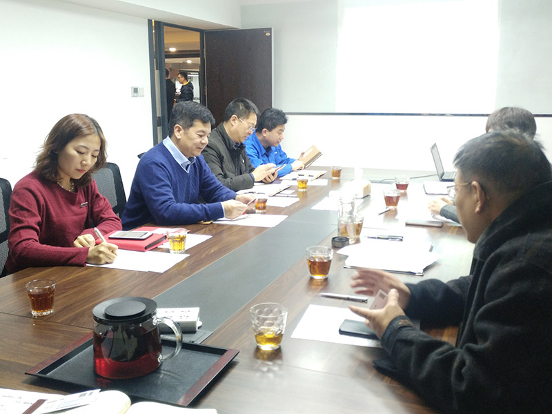 西安市政府領(lǐng)導(dǎo)蒞臨萬(wàn)威帶來(lái)節(jié)日問(wèn)候